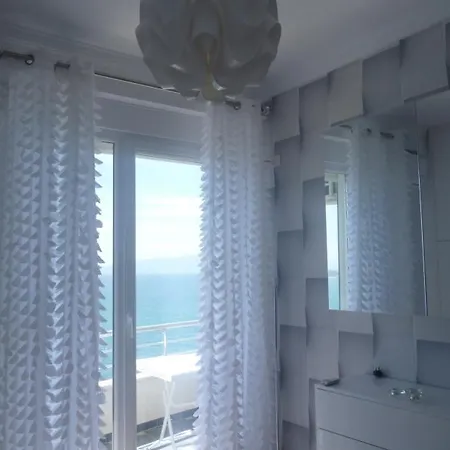 Apartment Beautifull Holiday Larisa