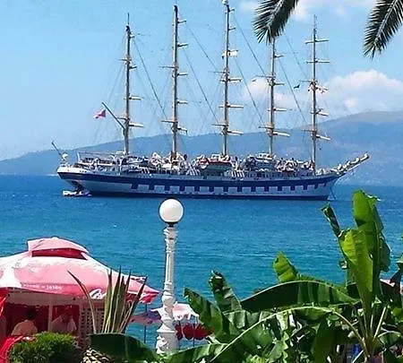 Apartment Beautifull Holiday Larisa Sarande
