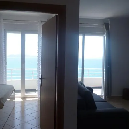 Beautifull Holiday Larisa Appartement *